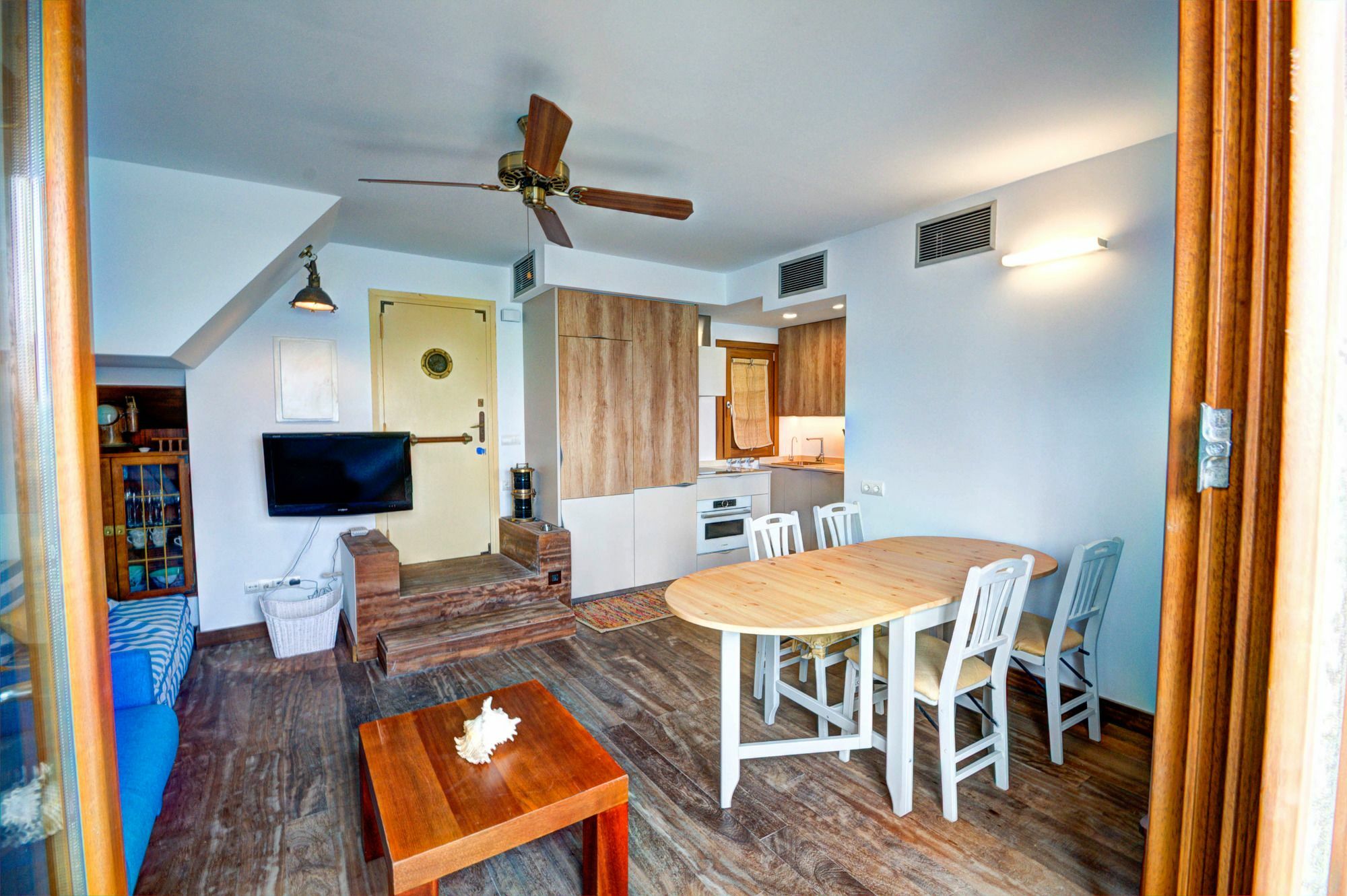The Magic Sea Front Apartment ซีเจส ภายนอก รูปภาพ